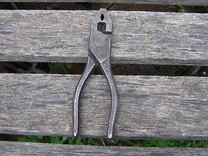 ANTIQUE PLIERS MECHANICS TOOL MADE IN ENGLAND NUMBER 529 /2  
