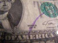 1976 Series Bicentennial $2.00 money bill green stamp  