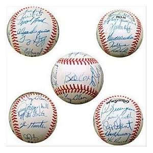 1992 Atlanta Braves Autographed Team Baseball   Autographed Baseballs 