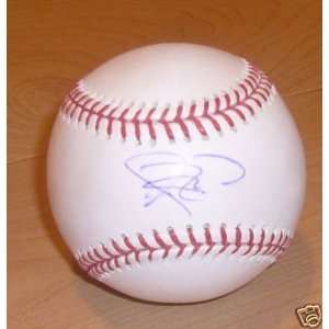  Aaron Rowand Signed Baseball   OML * *   Autographed 