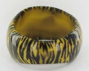 Lucite Yellow Animal Print Zebra CHUNKY Bangle Bracelet  