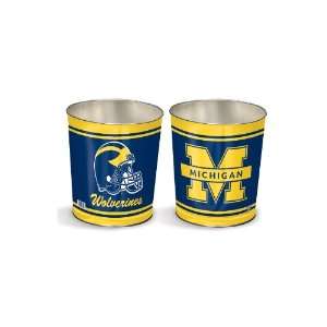   WinCraft Sports Mini Wastebasket   Michigan 2630910