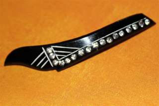 The vessel is a lovely vintage pin   approx. 3 in length.