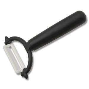  Benchmark 5 Ceramic Peeler with Black Synthetic Handle 