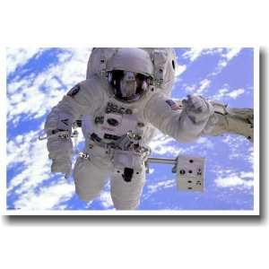  NASA Astronaut in Orbit   Educational Classroom Science 