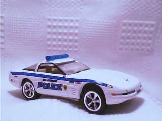 Johnny Lightning 1993 CHEVY CORVETTE St. Albans POLICE  