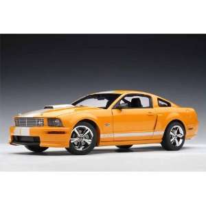  2007 Ford Mustang GT Coupe 1/18 Metallic Orange Toys 