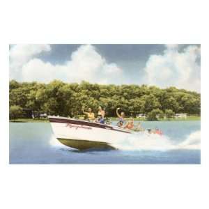 Motorboat on Lake Taneycomo in the Ozarks Premium Poster Print, 18x12 