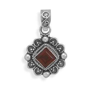  Diamond Shape Faceted Garnet Pendant Jewelry