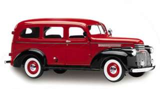 Danbury Mint 1946 Chevrolet Suburban   DISCONTINUED   124   MIB 