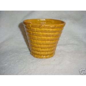  Basketweave Planter Pot 