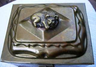 VINTAGE BRASS TREASURE CHEST JEWELRY BOX CASKET w/ LION  