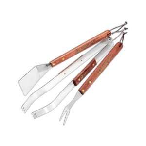 The Entertainer Collection   Three piece classic barbecue set with 
