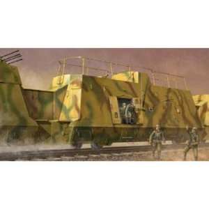   Armored Troop Transport Railcar 1/35 Trumpeter Toys & Games