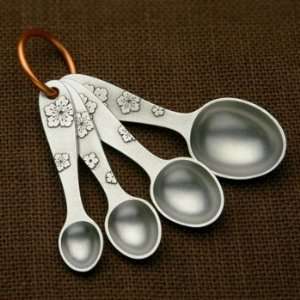  Beehive Blossom Measuring Spoons