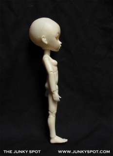 Hujoo BERRY 24cm Ball Jointed Doll Dollfie APRICOT USA  