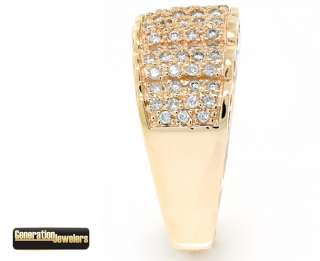 Beautiful Diamond Studded Cocktail Ring 14K Size 7.5  