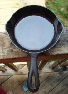 Griswold Block #2 6 Cast Iron Skillet w no cover lid  