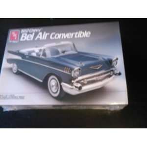  AMT 1957 Chevy Belair Convertible 1/16 Scale Car Model Kit 