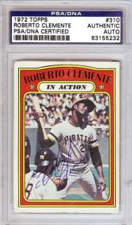 Roberto Clemente Autographed Signed 1972 Topps Card PSA/DNA #83155232 