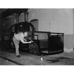   Nov. 9. The tram cars used by the senat