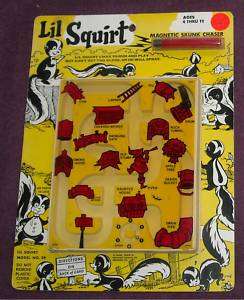 VINTAGE 1963 LIL SQUIRT magnetic SKUNK Chase GAME MOC oss CUTE 