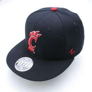  Cincinnati Bearcats Slider Fitted Hat (Black)