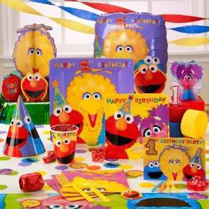  Sesame Street 1st Classic Party Pack for 16 Toys & Games