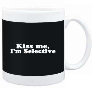  Mug Black  Kiss me, Im selective  Adjetives