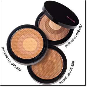 AVON/Mark, Glowdacious Illuminating Powder   Shimmed Up