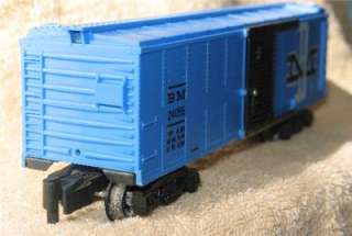 Vintage S Scale American Flyer B & M Box Car # 24056 With Two Hand 