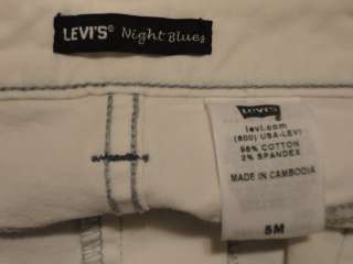 LEVIS Night Blues Low Rise Boot Cut Stretch White Jeans sz 5  