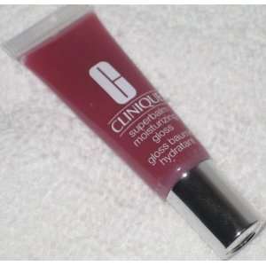  Clinique Superbalm Lip Treatment in Currant   Mid Size 