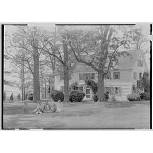  Photo Archibald Brown, residence in Saint James, Long 