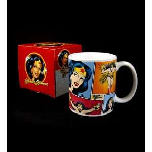 Wonder Woman comic strip mug