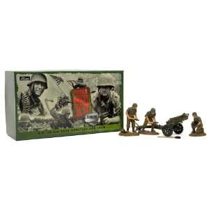  17249 U.S. 75 mm Pack Howitzer and Crew Toys & Games