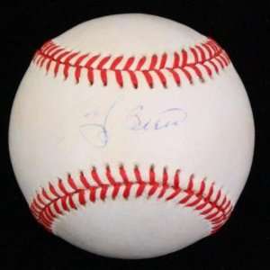  Yogi Berra Autographed Baseball   Oal Psa dna #p95845 