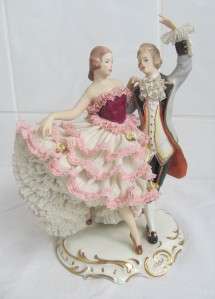FINE CAPODIMONTE FIGURE OF LADY WITH DRESDEN LACE   STUNNING  