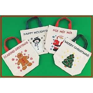  12 Canvas Holiday Print Bags   Christmas Bags