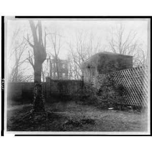  Stable,Octagon House,brick fence,trellis fence,tree,homes 