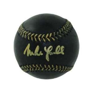  Mike Lowell Autographed Ball   BlackGold OML Sports 