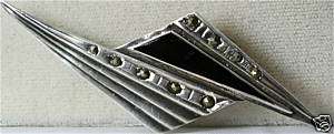 VINTAGE ART DECO STERLING SILVER MARCASITE ONYX PIN  