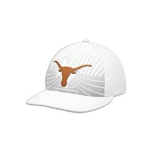  Nike Texas Longhorns 643 Aero Swoosh Flex Hat Sports 