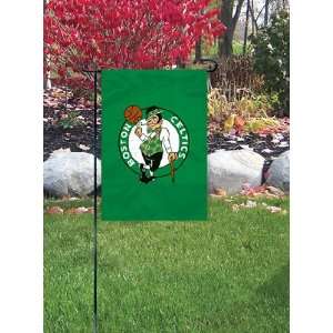  BOSTON CELTICS OFFICIAL LOGO GARDEN FLAG AND STAND Sports 