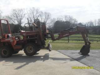 DITCH WITCH 5010 RIDE ON TRENCHER / BACKHOE  