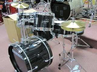 Ludwig Drums JR 5pc w/ Cymbals Black Kids Drum Kit Complete with 