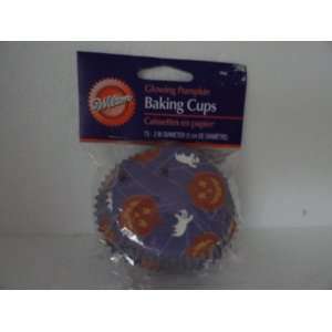  Wilton Glowing Pumpkin Baking Cups   75 Count