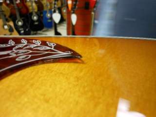 2007 Gibson Hummingbird w/case  