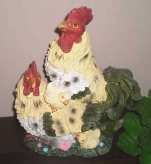 ROOSTER HEN AND CHICKS FIGURINE DECOR~~  