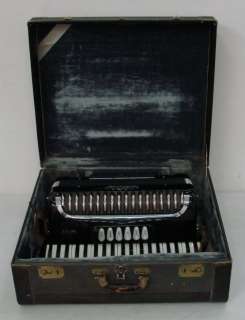 CUSTOM Special Federfisa Full Size Accordion In Case Italy  